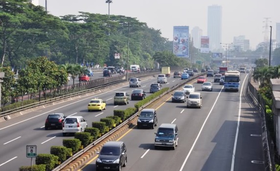 Pojok Soklin: Bangkitnya Proyek Jalan Tol Mangkrak