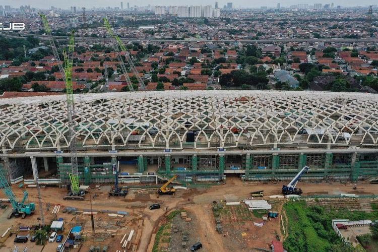 Proyek Pembangunan Stasiun Terbesar Kereta Cepat Jakarta Bandung